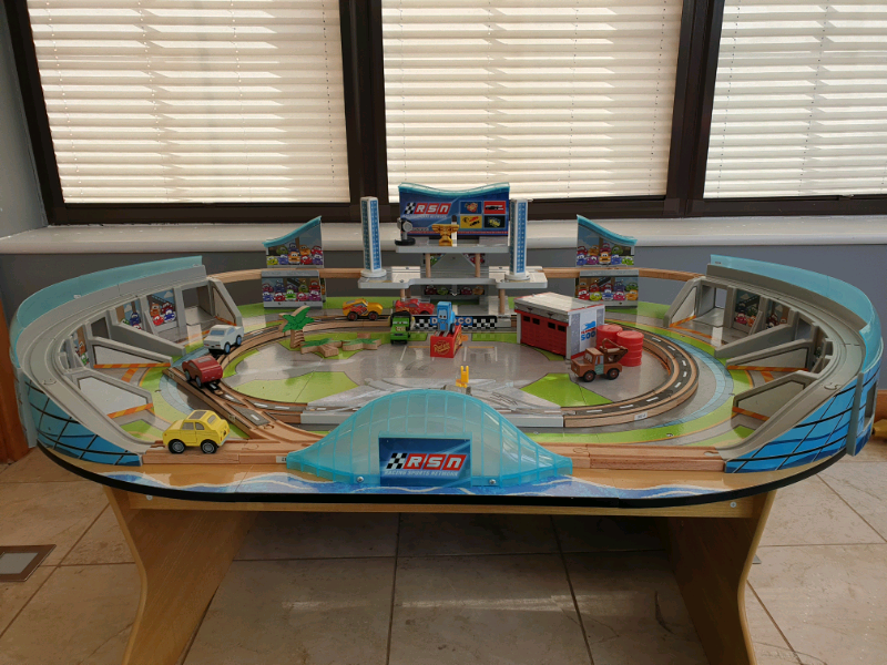 boys car table